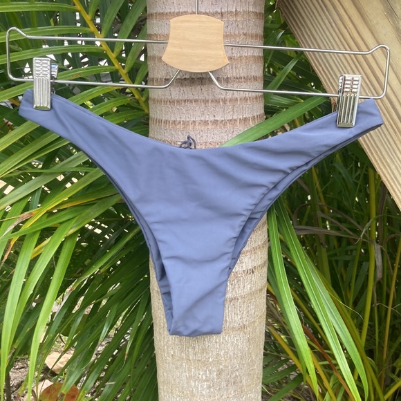 🔥🔥bikini set ROMWE - Picture 2 of 10